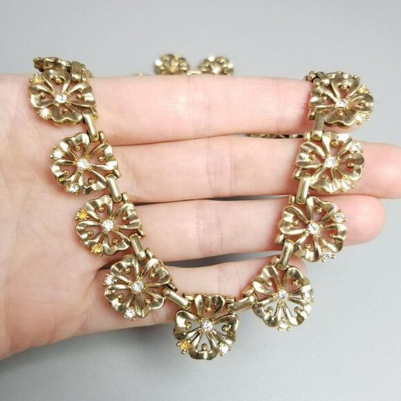 Vintage Trifari Pat Pend Signed Alfred Philip Gold Tone Flower Panel Necklace - Picture 4 of 10